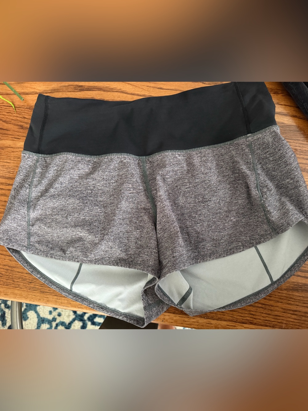 lululemon athletica speed up
Shorts